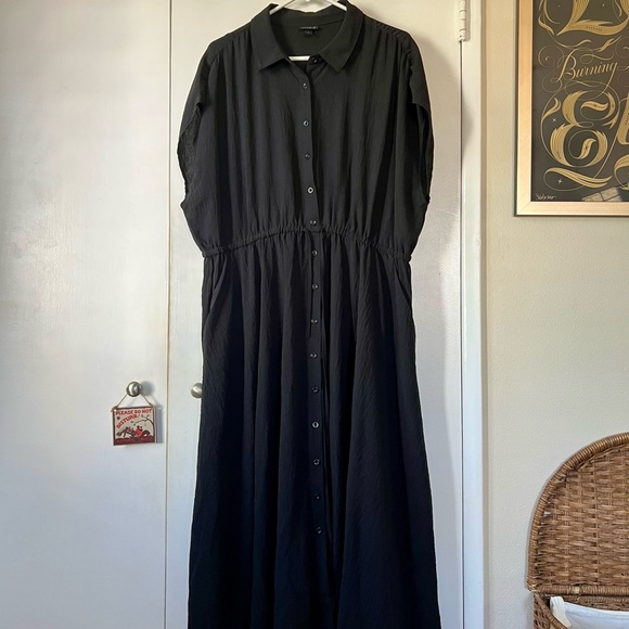 Torrid Black short sleeve dress - Picture 1 of 9